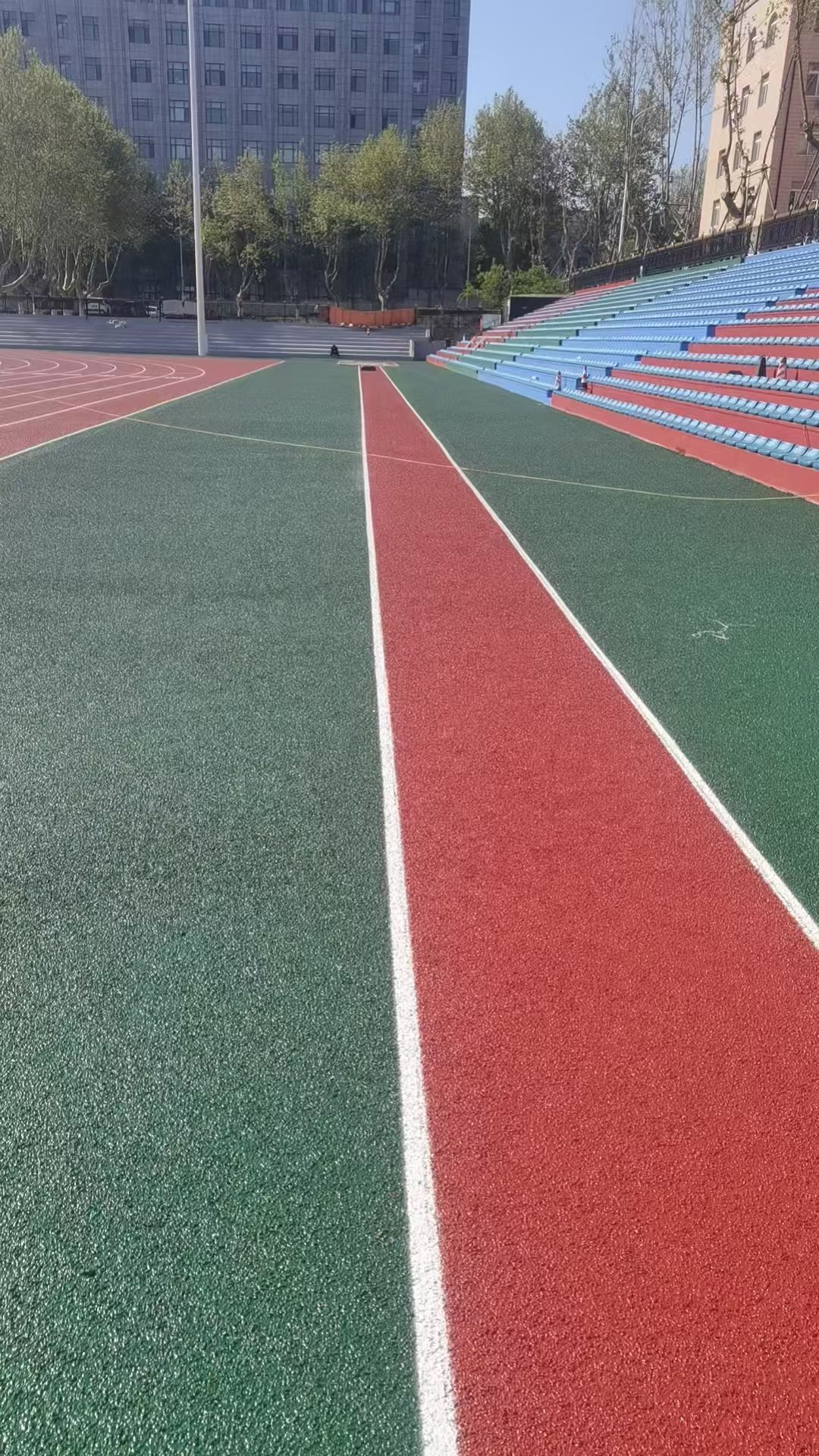临沂市渗水跑道透水跑道 - 厂家